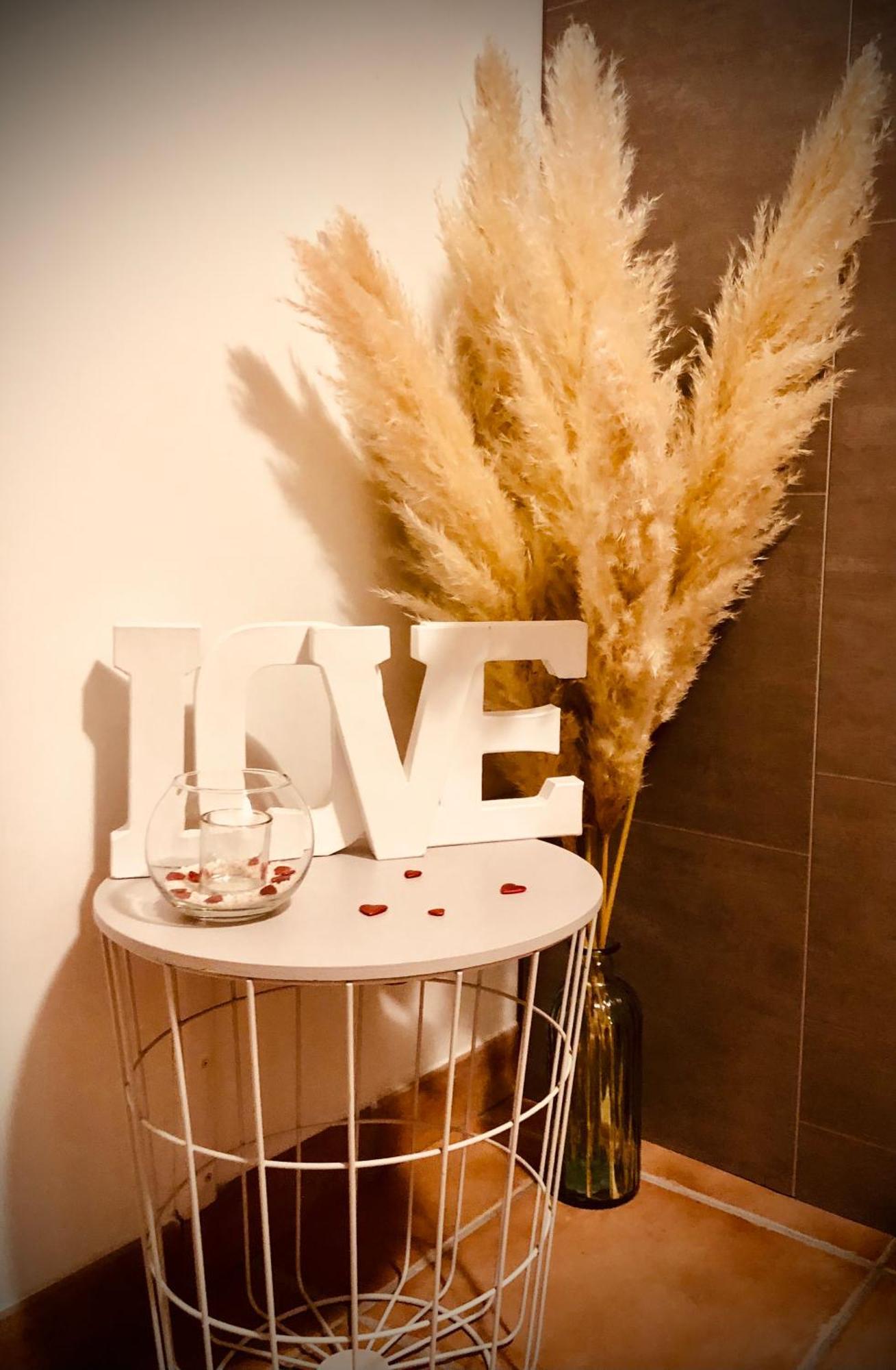 Une Pause Douceur - Suite Orchidee Eyguières Exterior foto